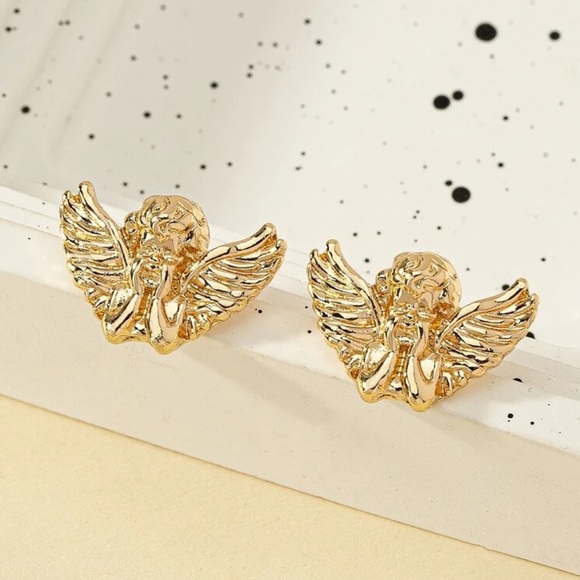 Golden Angel Earrings - Picture 4 of 6